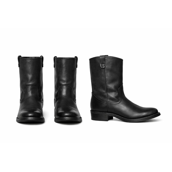 Lot of 6 Pairs Mens Shoes Boot 8.5 Hiking, Leather Work Boots, Dress, Sandals main image 9